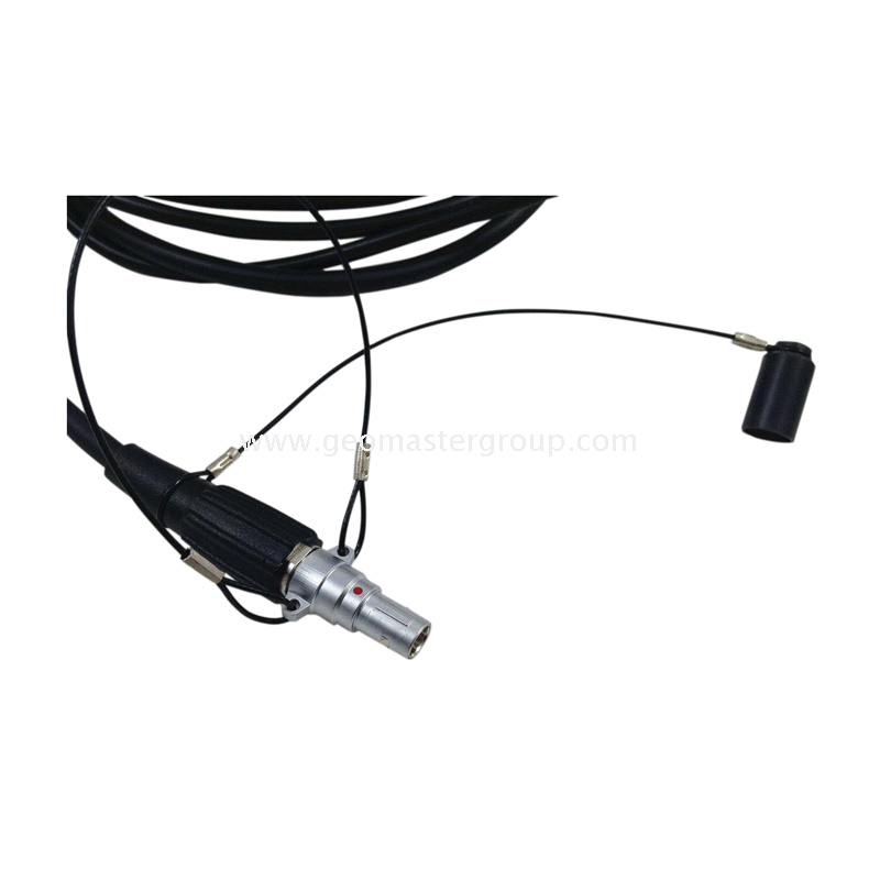 Cabo de dados e alimentação