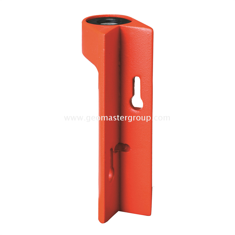Poste de alumínio