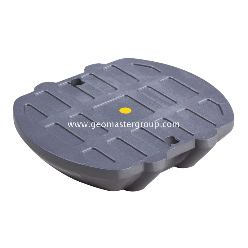 Stud de estrada solar